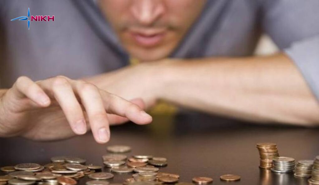 Το καθεστώς Μητσοτάκη … διασφαλίζει την επιβίωση των νέων εργαζομένων με μισθούς κάτω από 800 ευρώ το μήνα καθαρά!