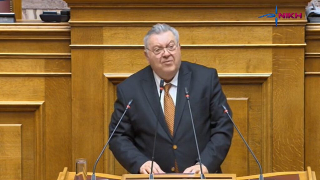 Ο βουλευτής Ανατολικής Αττικής της ΝΙΚΗΣ, Τάσος Οικονομόπουλος, μιλά στην Ολομέλεια της Βουλής κατά τη συζήτηση για το πόρισμα σχετικά με τον ΟΠΕΚΕΠΕ