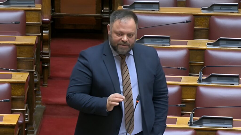 Τσιρώνης: «Τελικά ποιος παρακολουθεί ποιόν σε αυτή τη χώρα;»