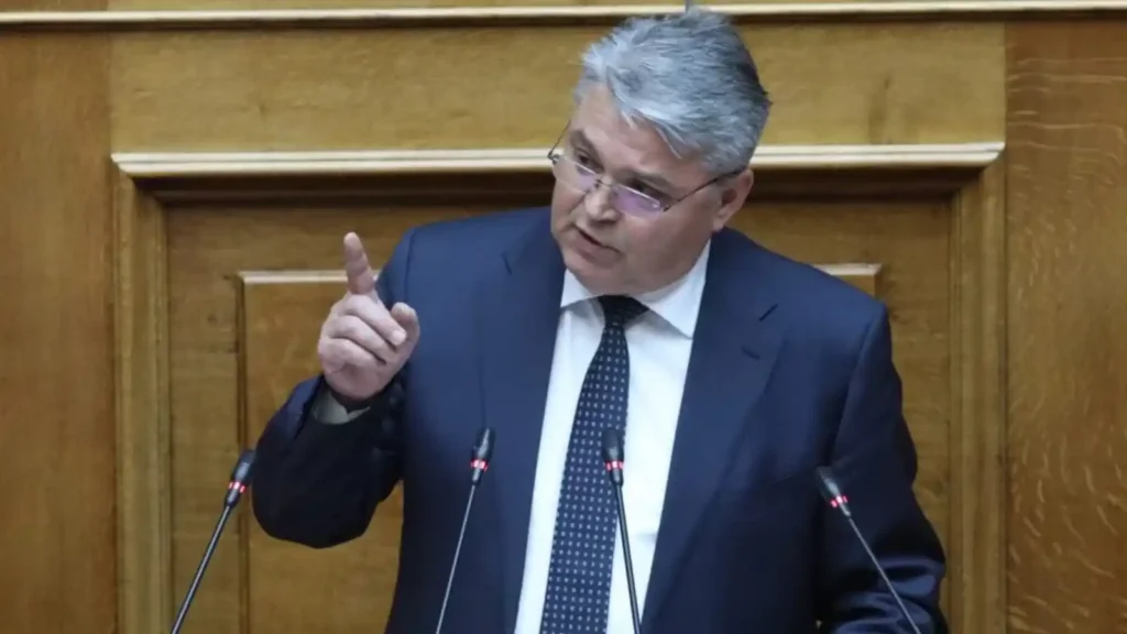 Δημήτρης Νατσιός: «O κύριος Λαζαρίδης αποφοίτησε από το ΙΕΚ Μητσοτάκης» Δημήτρης Νατσιός σε συνέντευξη στο ERT echo για Λαζαρίδη, ΟΠΕΚΕΠΕ και δημογραφικό