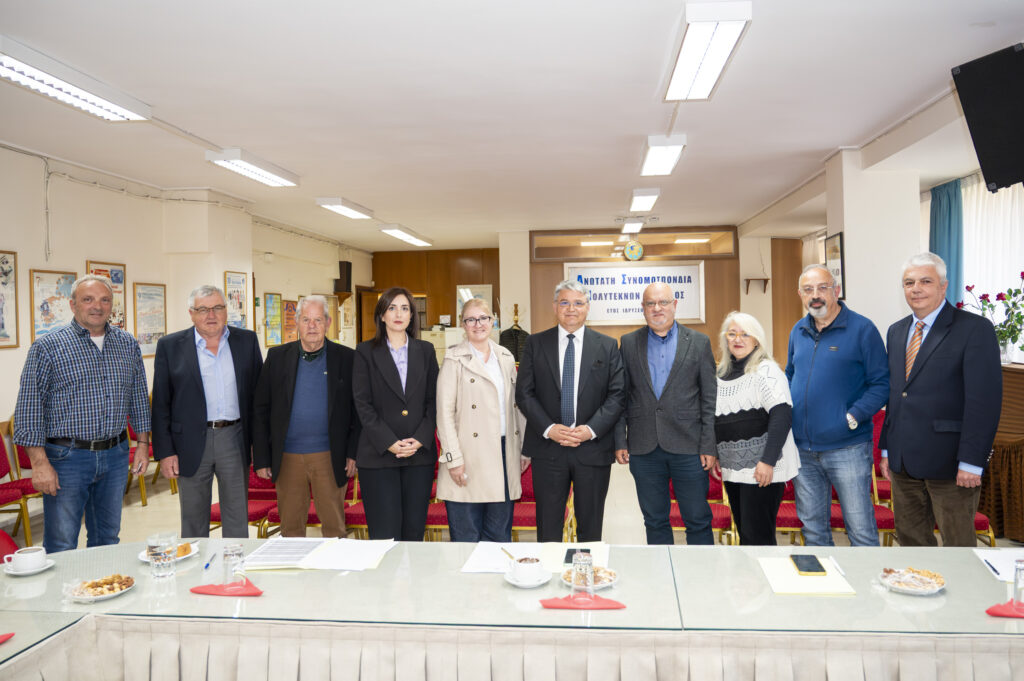 Ο Δημήτρης Νατσιός και η Ασπασία Κουρουπάκη σε συνάντηση με το Προεδρείο της ΑΣΠΕ για το δημογραφικό και τη στήριξη των πολύτεκνων οικογενειών