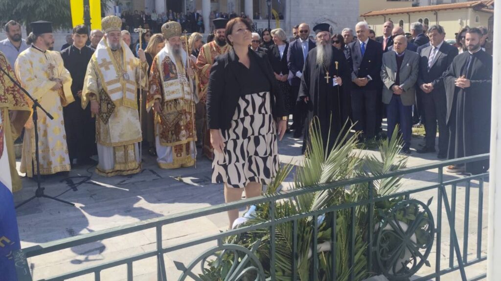 Η ΝΙΚΗ συμμετείχε στον εορτασμό του Αγίου Γρηγορίου Ε΄ στην Πάτρα, με εκδηλώσεις στον Ιερό Ναό Παντανάσσης και κατάθεση στεφάνων προς τιμήν του Εθνομάρτυρα