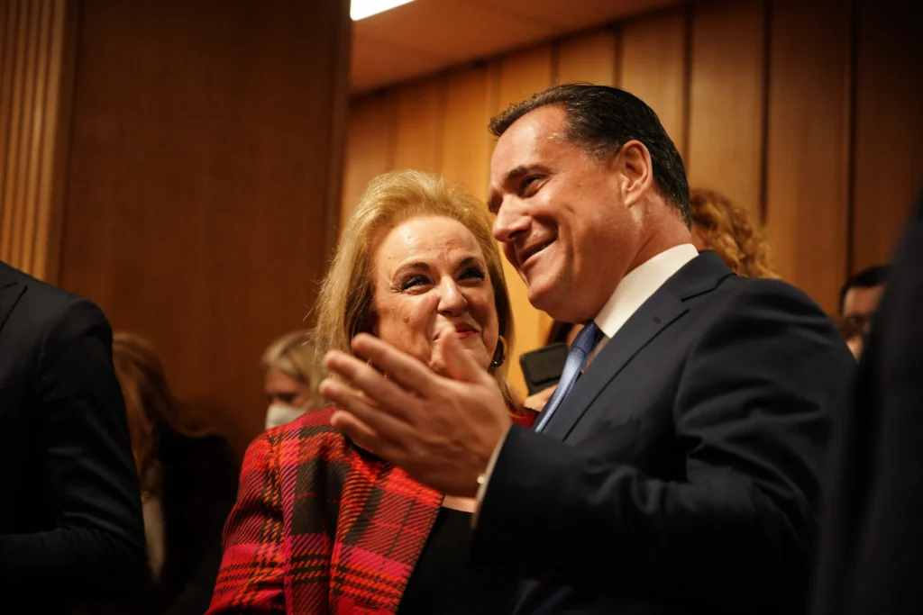 Πρωτοφανής θεσμική εκτροπή με τον διορισμό διοίκησης στον Πανελλήνιο Ιατρικό Σύλλογο Η ΝΙΚΗ καταγγέλλει τον διορισμό προσωρινής διοίκησης στον Πανελλήνιο Ιατρικό Σύλλογο και ζητά την προστασία του αυτοδιοίκητου