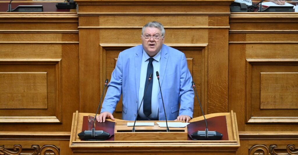 Οικονομόπουλος: Η κυβέρνηση στήνει κοινωνική πολιτική-βιτρίνα πάνω στην αγωνία των ΑμεΑ Ο βουλευτής Α΄ Ανατολικής Αττικής της ΝΙΚΗΣ, Τάσος Οικονομόπουλος, μιλά στην Ολομέλεια της Βουλής για το νομοσχέδιο του Υπουργείου Κοινωνικής Συνοχής και Οικογένειας σχετικά με τον Προσωπικό Βοηθό, την Πρώιμη Παρέμβαση, την αναπηρία και τη στεγαστική πολιτική