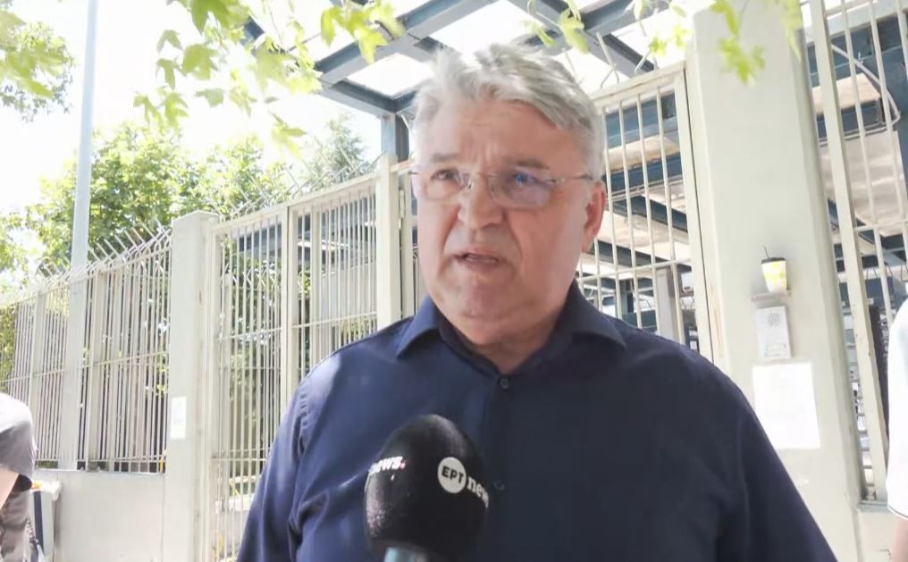 Ο Δ. Νατσιός στην Αστυνομική Διεύθυνση Λάρισας για την έκδοση διαβατηρίου: Η κυβέρνηση να εξυπηρετήσει επιτέλους τους Έλληνες πολίτες Δημήτρης Νατσιός