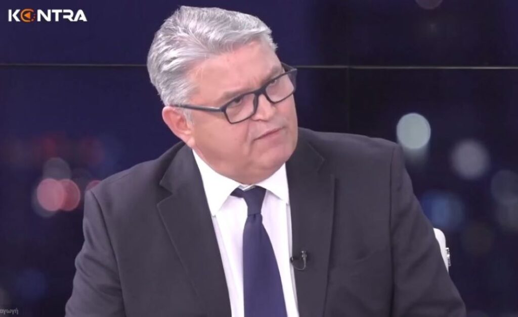 Δ. Νατσιός στο KONTRA: Ο ελληνικός λαός βάζει στον Μητσοτάκη βαθμό κάτω από τη βάση – Εκλιπαρεί να τον κοιτάξει ο Τραμπ