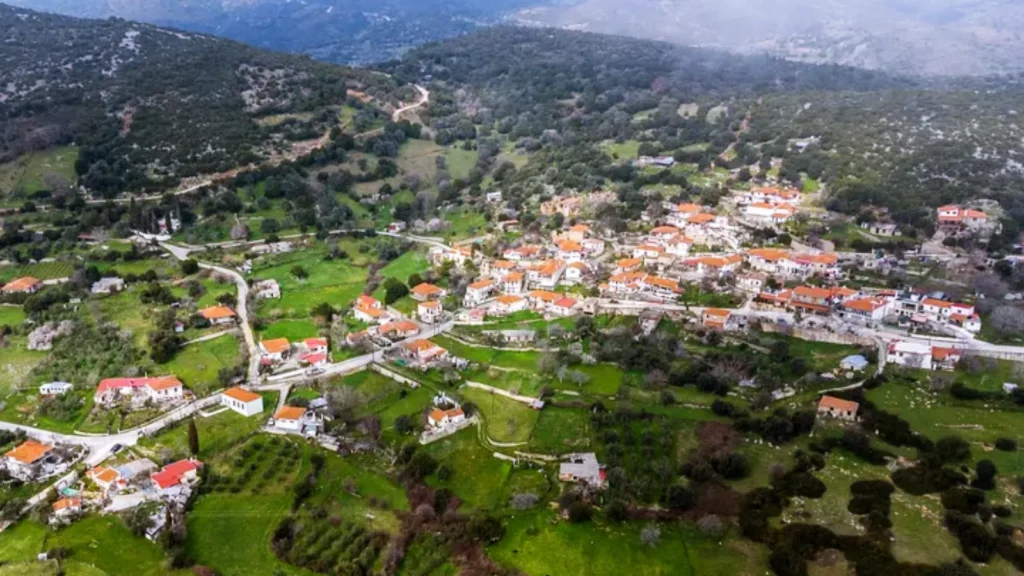Μια επιδότηση δεν αρκεί για την Αναγέννηση της Περιφέρειας Η ΝΙΚΗ επισημαίνει ότι η οικονομική ενίσχυση για μετεγκατάσταση δεν αρκεί χωρίς θέσεις εργασίας, κατοικία, σχολεία, Υγεία και υποδομές και προτάσσει το Σχέδιο Περιφερειακής Αναγέννησης «Ελλάδα 2040»