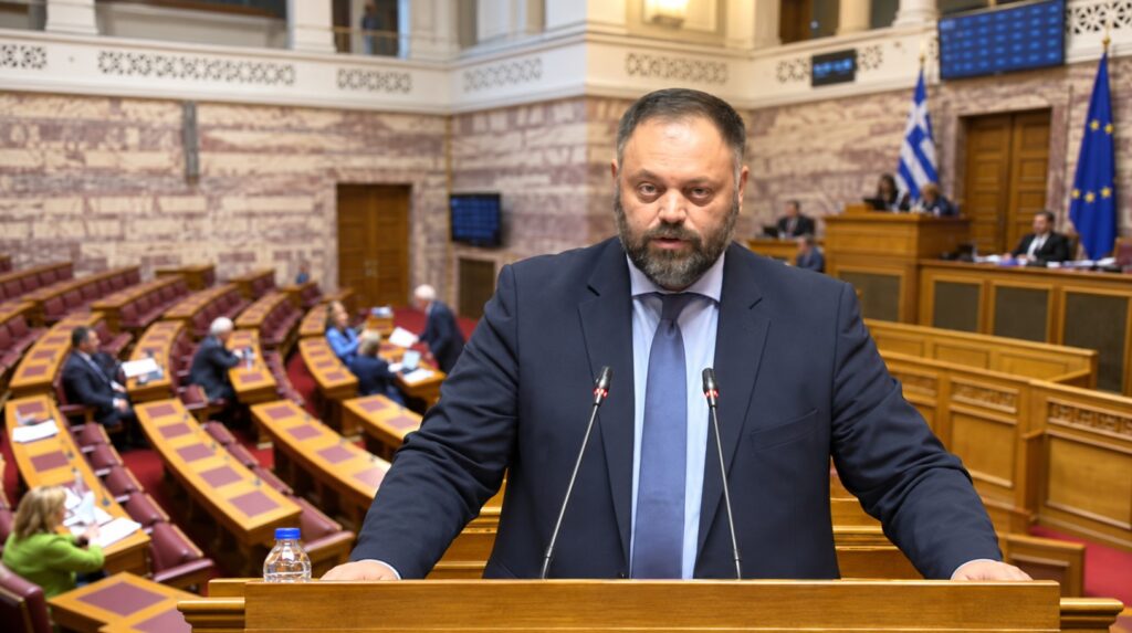 Τσιρώνης για τον Προϋπολογισμό 2027: «Οι πολλοί πληρώνουν, οι ισχυροί προστατεύουν τα κέρδη τους» Ο βουλευτής της ΝΙΚΗΣ Σπύρος Τσιρώνης στην Επιτροπή Οικονομικών Υποθέσεων κατά τη συζήτηση του προσχεδίου του Κρατικού Προϋπολογισμού 2027