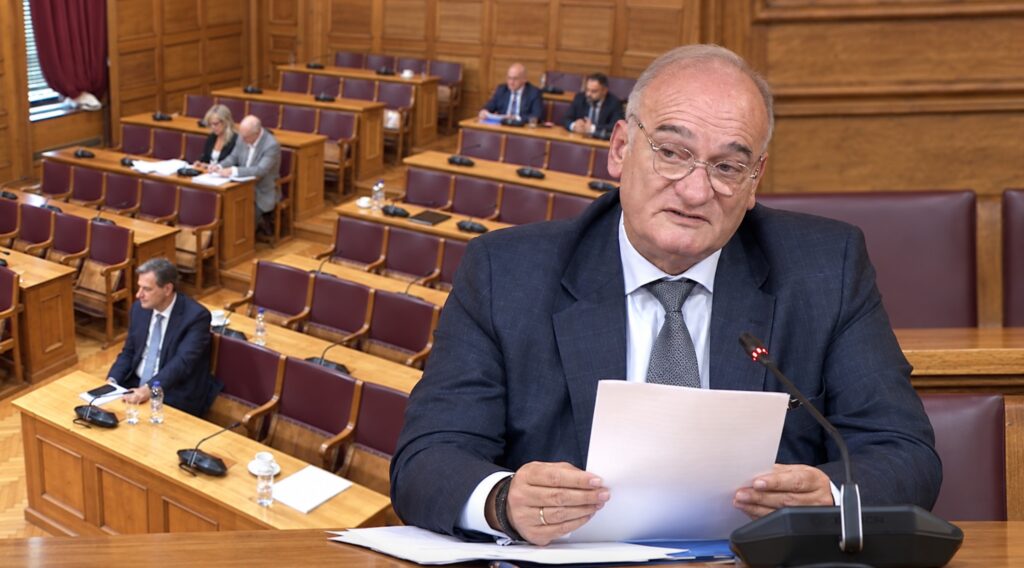 Βορύλλας: «Προϋπολογισμός 2027 με περισσότερους φόρους, λιγότερες επενδύσεις και τον πολίτη να πληρώνει ξανά τον λογαριασμό» Ο Ανδρέας Βορύλλας αποδόμησε τις βασικές παραδοχές του προσχεδίου του 2027 και ζήτησε απαντήσεις για ενέργεια, επενδύσεις, φορολογία, πραγματικά εισοδήματα, στέγη και δημογραφικό